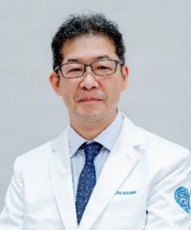 会長：岩﨑　博 写真